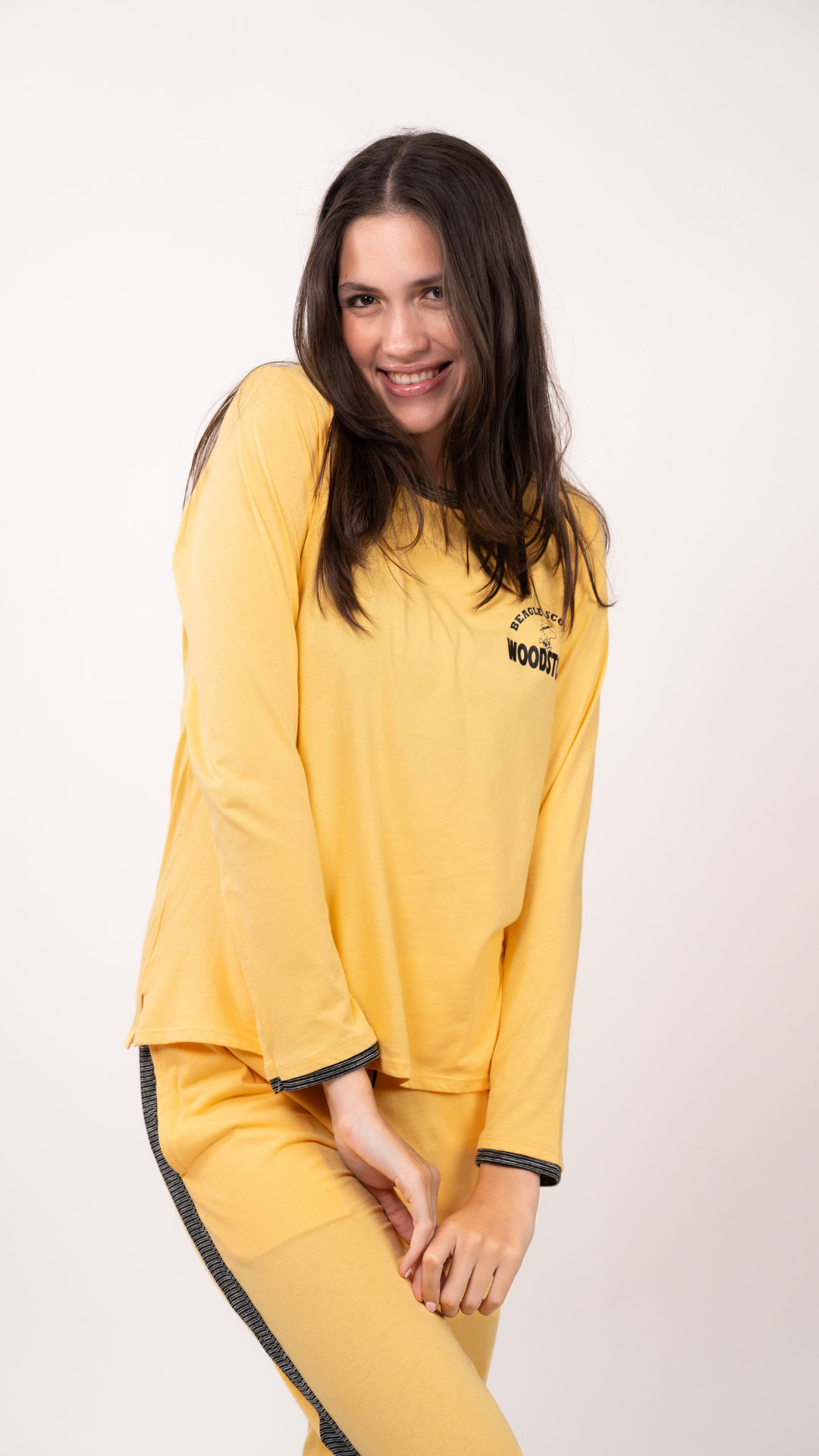 Pijama Clásica mashmellow amarillo pantalon